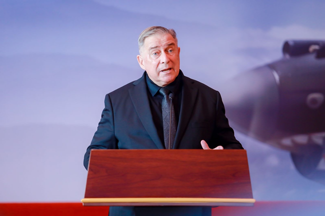 2023年10月30日，美中航空遺產(chǎn)基金會(huì)主席杰弗里·格林在中國(guó)人民抗日戰(zhàn)爭(zhēng)紀(jì)念館的活動(dòng)中發(fā)表講話。中國(guó)人民對(duì)外友好協(xié)會(huì)供圖