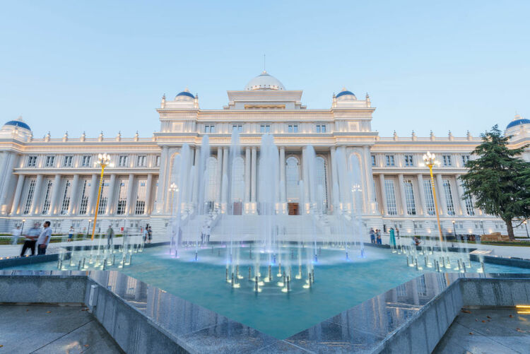 第1視點丨這兩座大樓，見證著中塔友誼