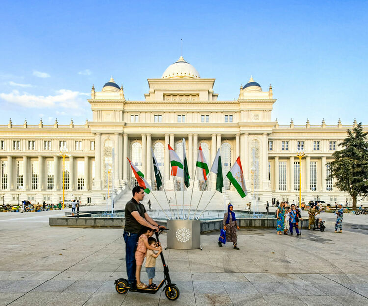 第1視點丨這兩座大樓，見證著中塔友誼