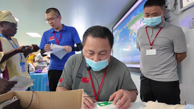 非洲各界點贊“和平方舟”:對中國為世界發(fā)展所做的一切說“謝謝”