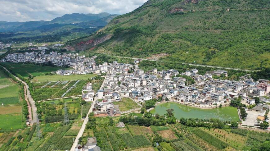 云南保山:“五治”融合 繪就法治鄉村新藍圖