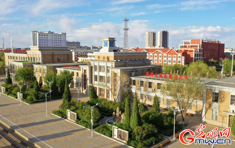 發(fā)現(xiàn)最美鐵路|鐵龍奔騰!抒寫(xiě)中歐班列草原絲路新篇章