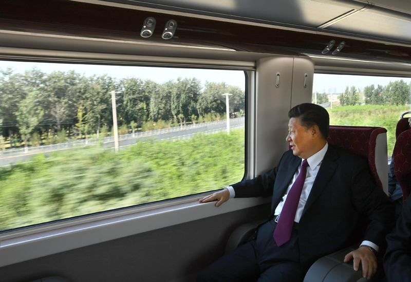 2019年9月25日，習近平總書記乘坐軌道列車前往北京大興國際機場。