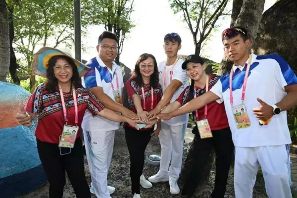 擁抱同心圓 天涯共此時——記第十二屆全國少數民族傳統體育運動會民族大聯歡活動