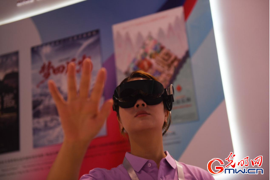 指尖觸千年 數(shù)字煥新生——2025年世界互聯(lián)網大會文化遺產數(shù)字化精品展掠影