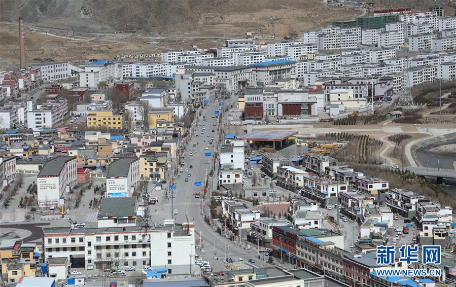 (玉樹抗震救災10周年·圖文互動)(2)探訪云端街市——記三江源頭活力新城玉樹