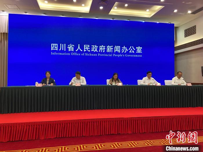 四川九寨溝景區“補妝歸來”將于9月28日全域恢復開放