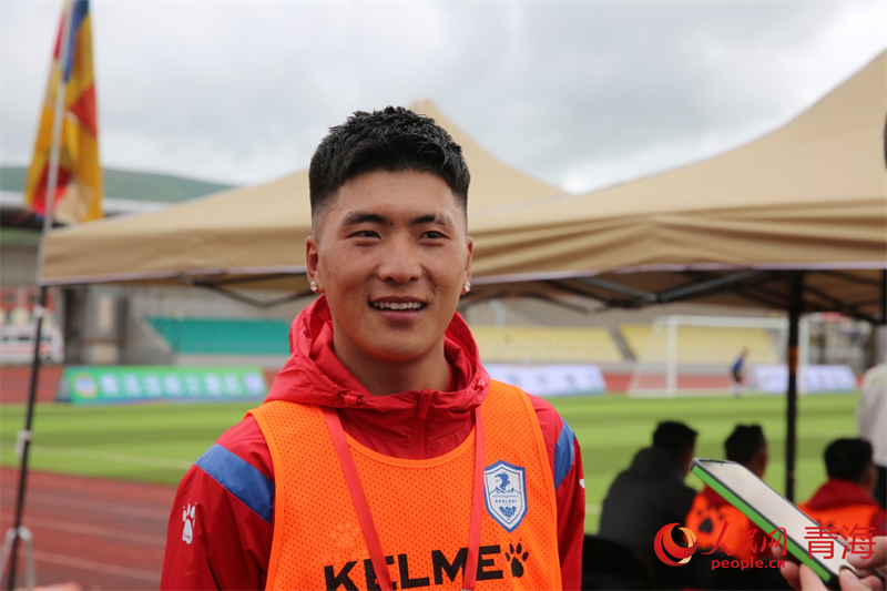 年輕的球員。人民網 馬可欣攝